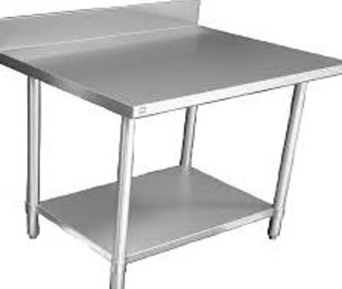 table_de_travail_de__x__e_0-16.webp Fashion Table de travail de 30" x 60" en acier inoxydable avec dosseret de 5" Tables De Travail Commerciales